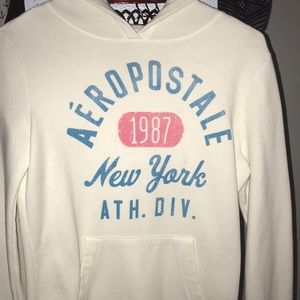 Aeropostale sweater